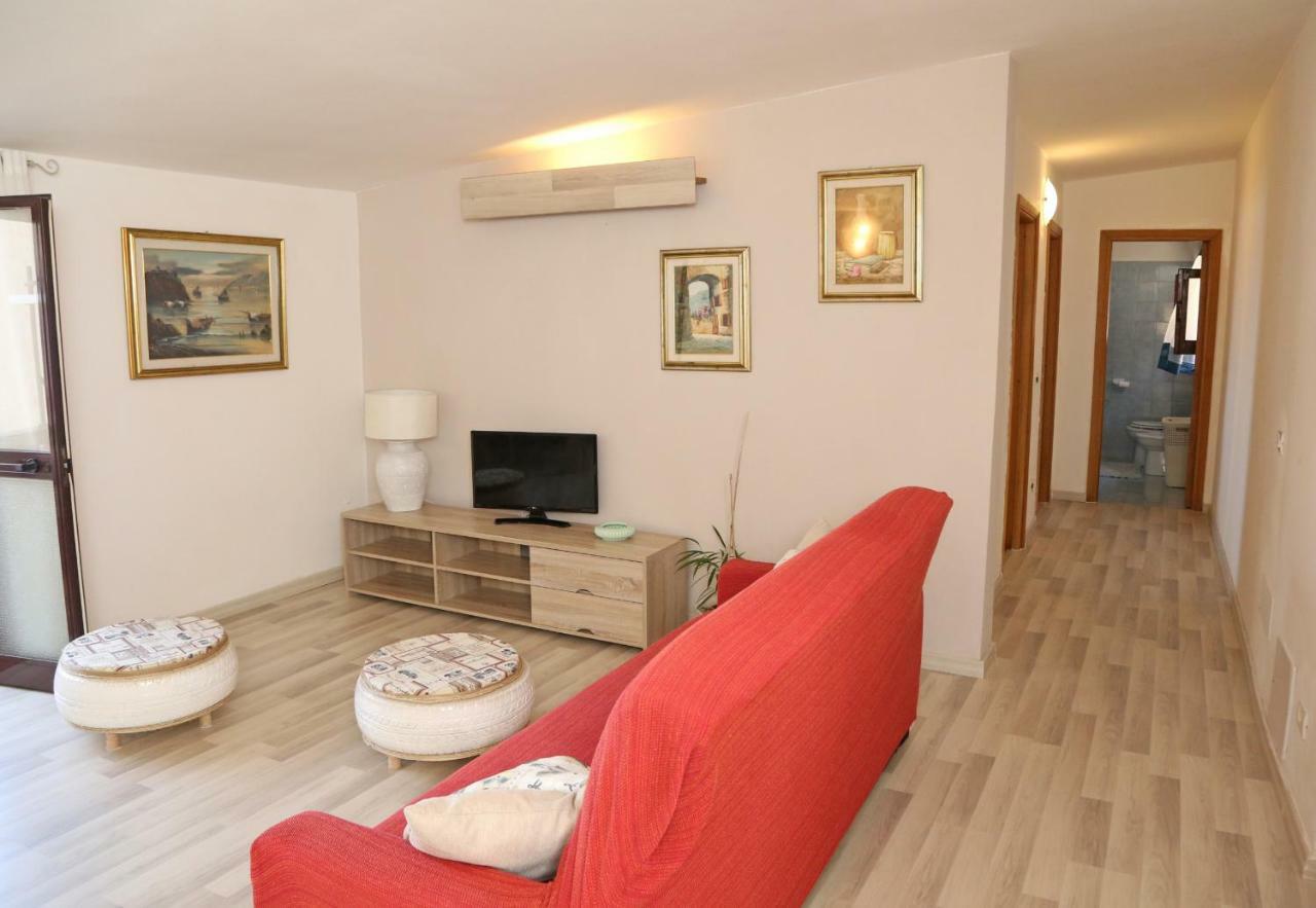 La Petronilla Apartment Кастелсардо Екстериор снимка