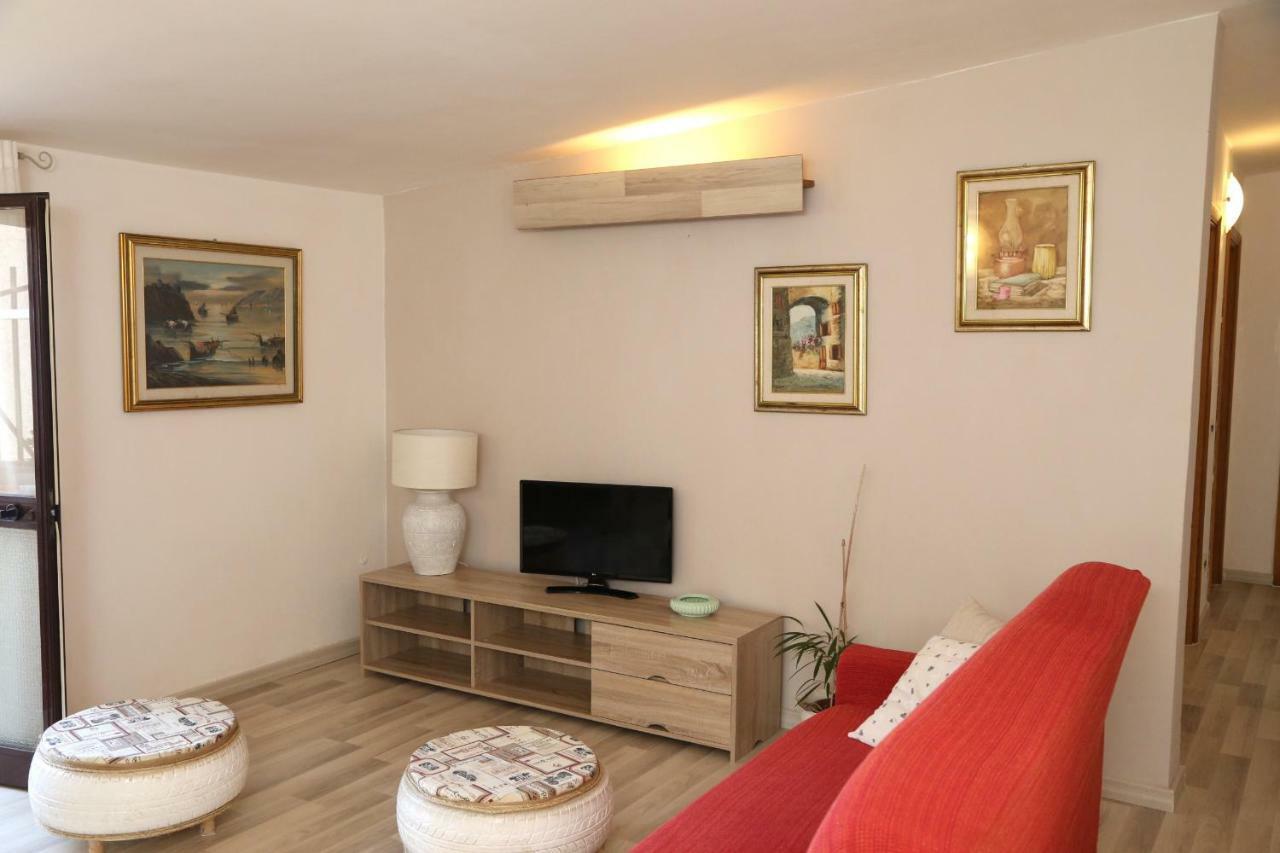 La Petronilla Apartment Кастелсардо Екстериор снимка